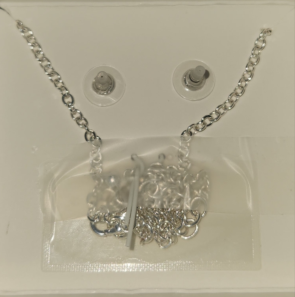 Anne AK Klein Elegant Silver Jewelry Earring/Necklace Set - Picture 13 of 14